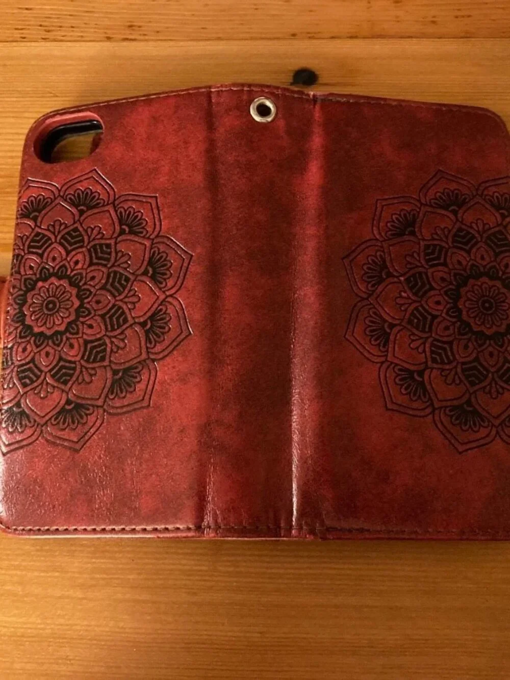 N/A iphone wallet